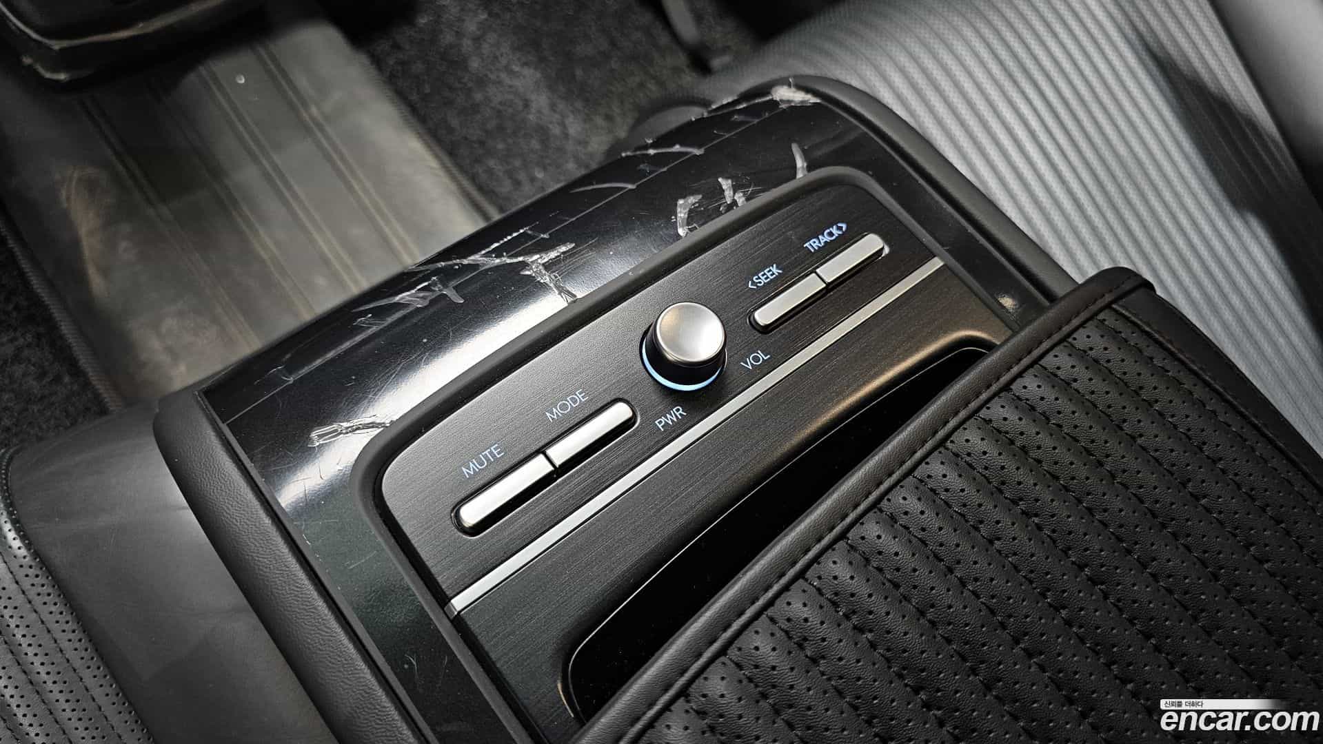 Grandeur Hyundai 2023.2-OPTION-041
