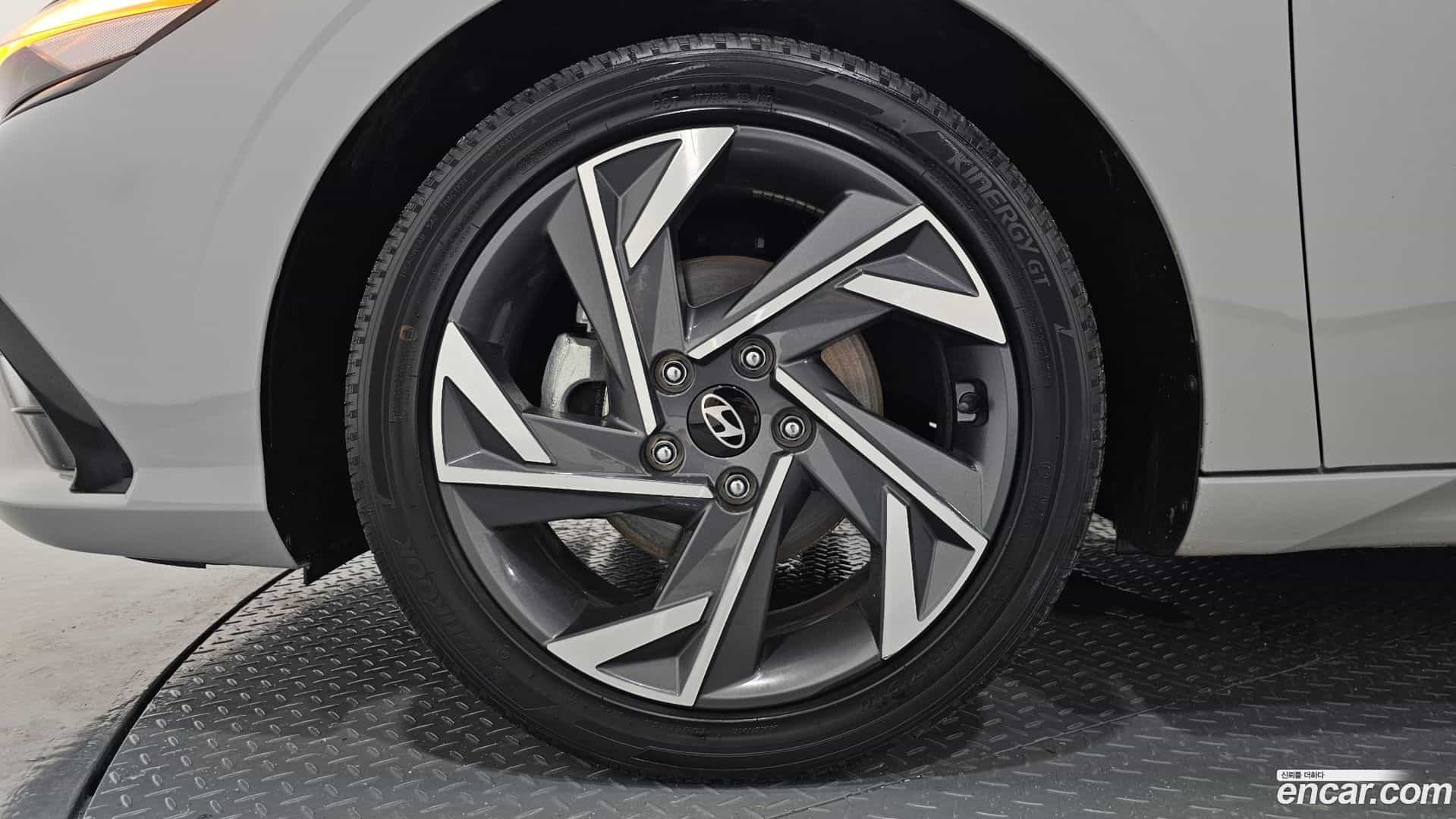 AVANTE Hyundai 2023.11-OUTER-005