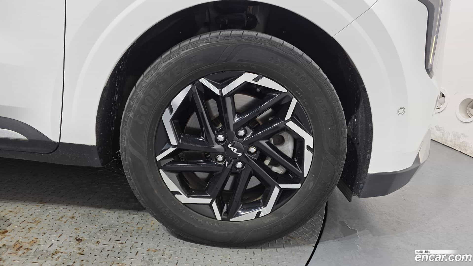 Canival Kia 2023.11-OUTER-031