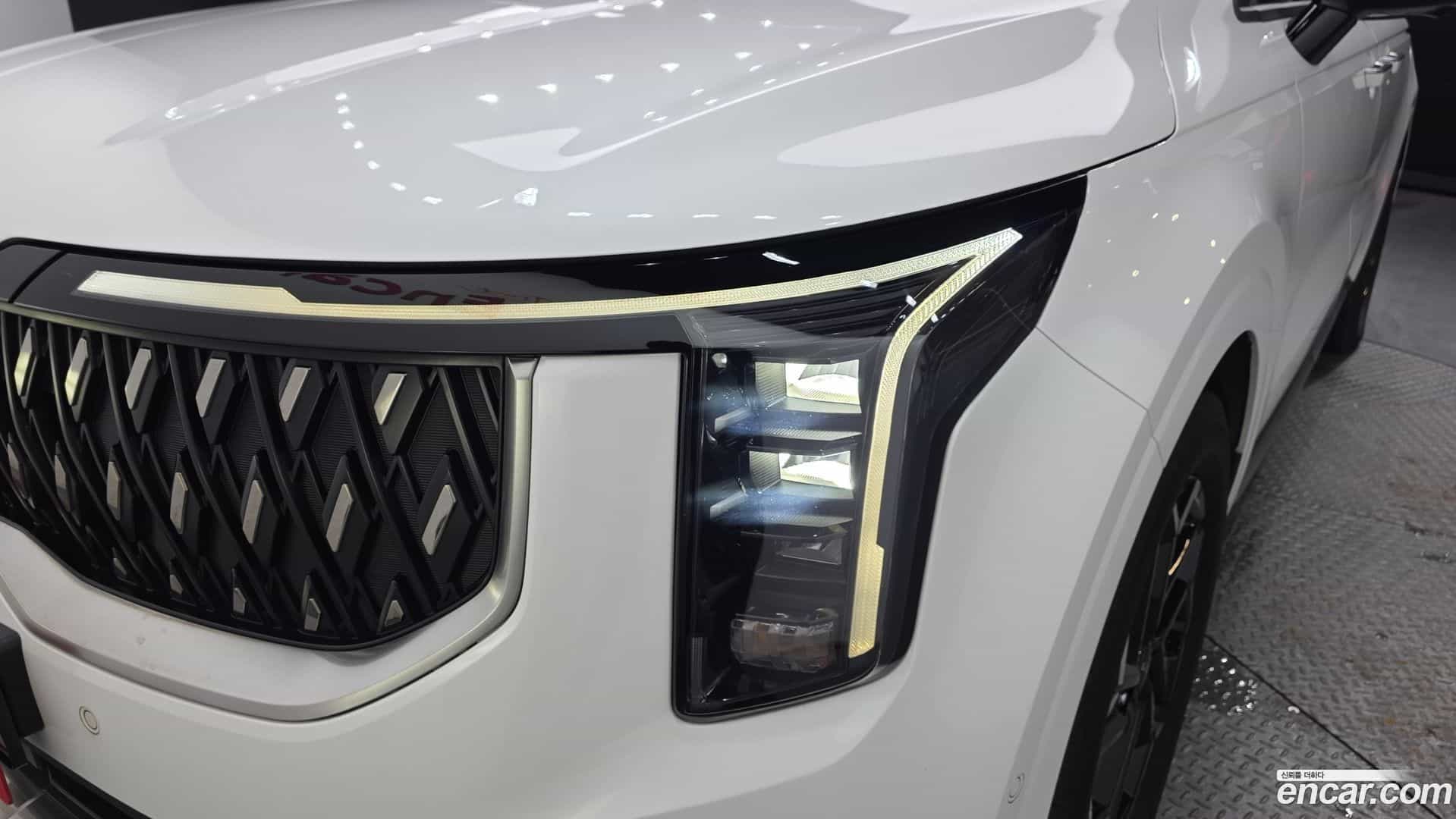 Canival Kia 2023.11-OUTER-032