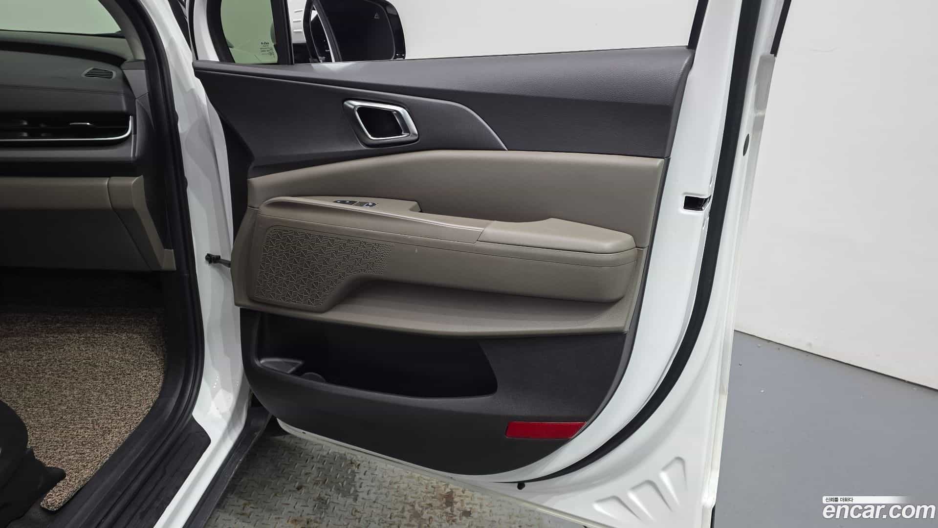 Canival Kia 2023.11-INNER-034
