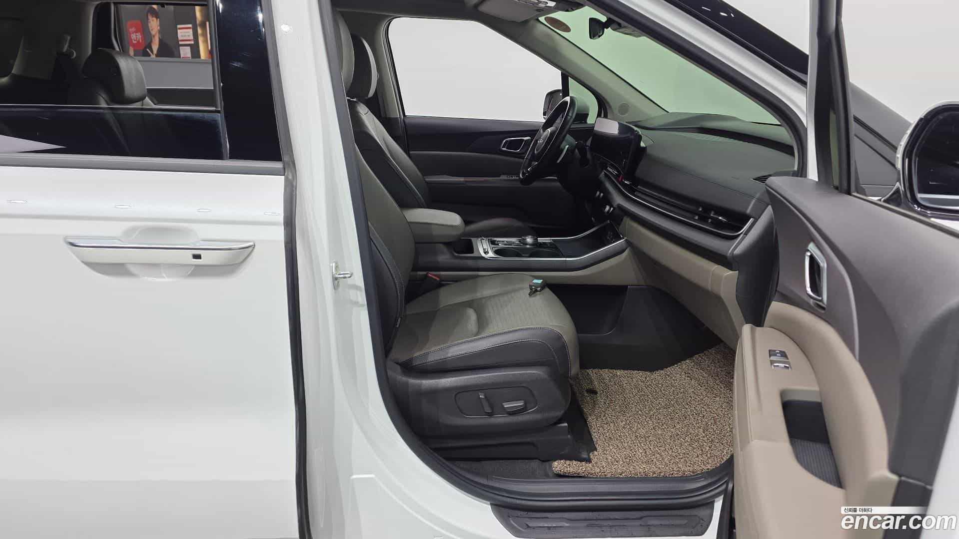 Canival Kia 2023.11-INNER-036