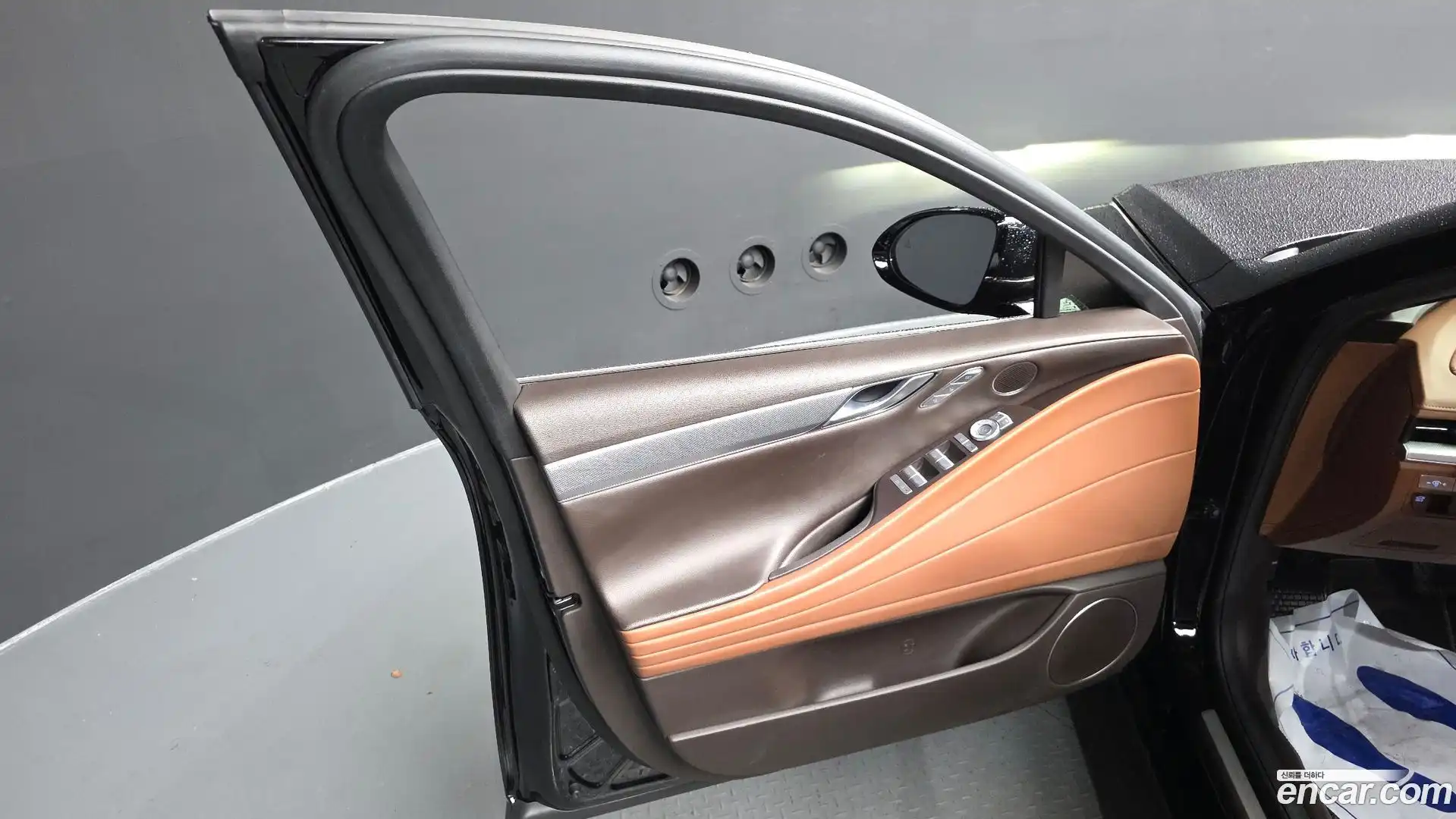 G80 Genesis 2023.6-INNER-034