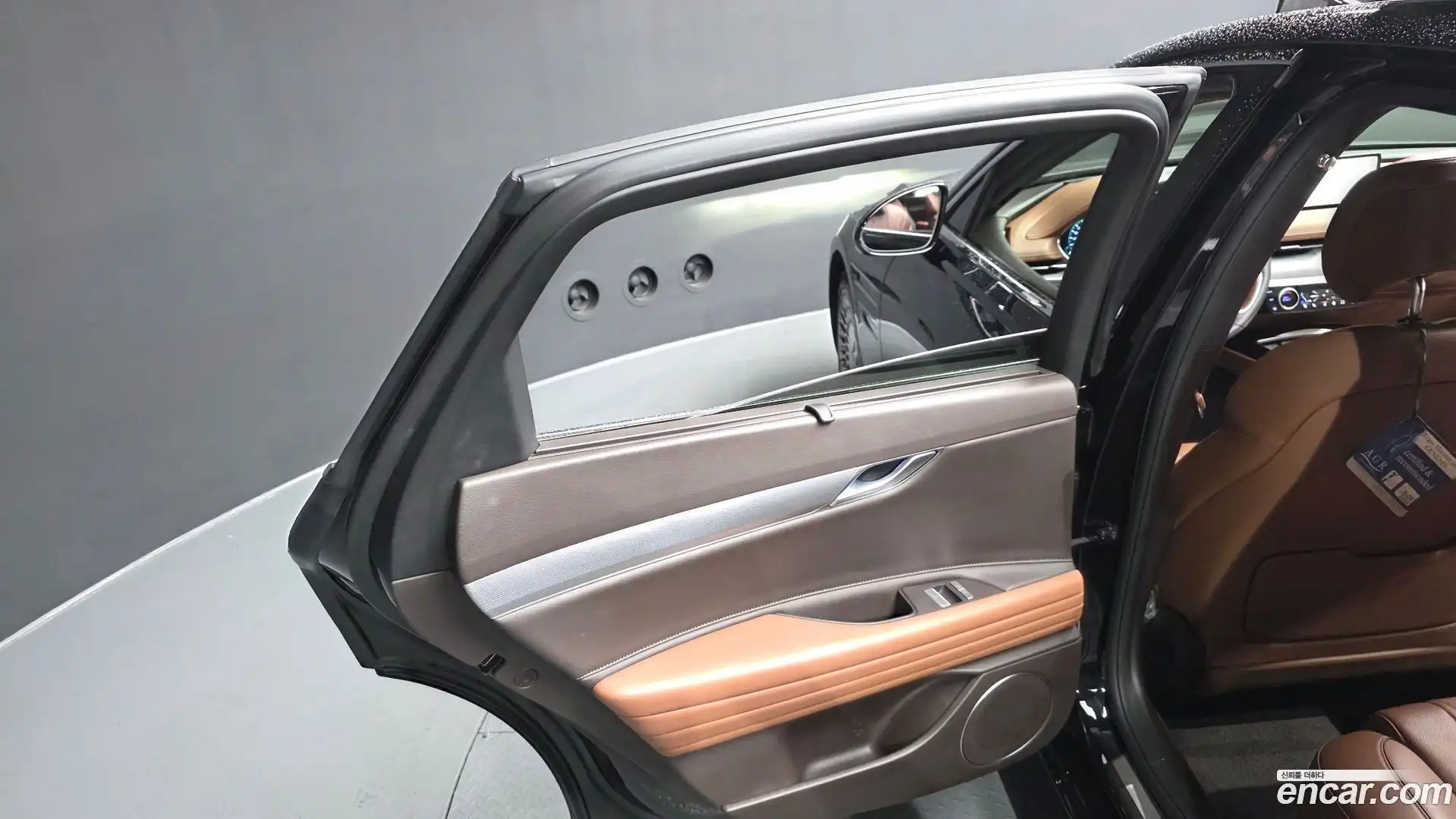 G80 Genesis 2023.6-INNER-035