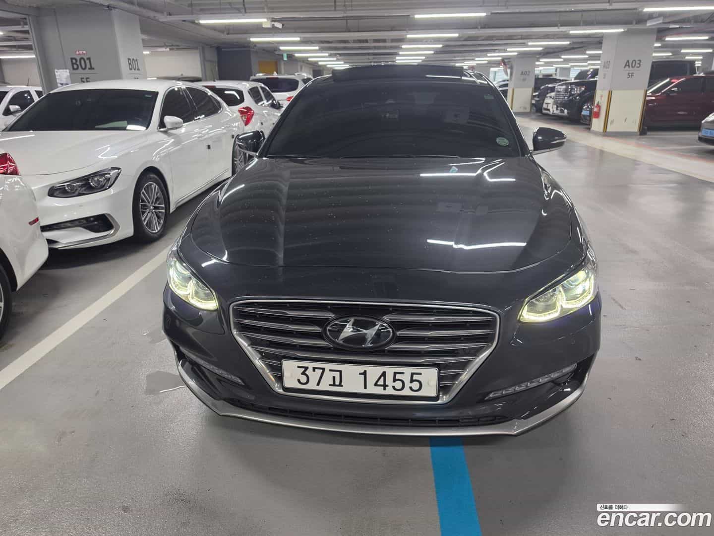 Grandeur Hyundai 2018.6-OUTER-001
