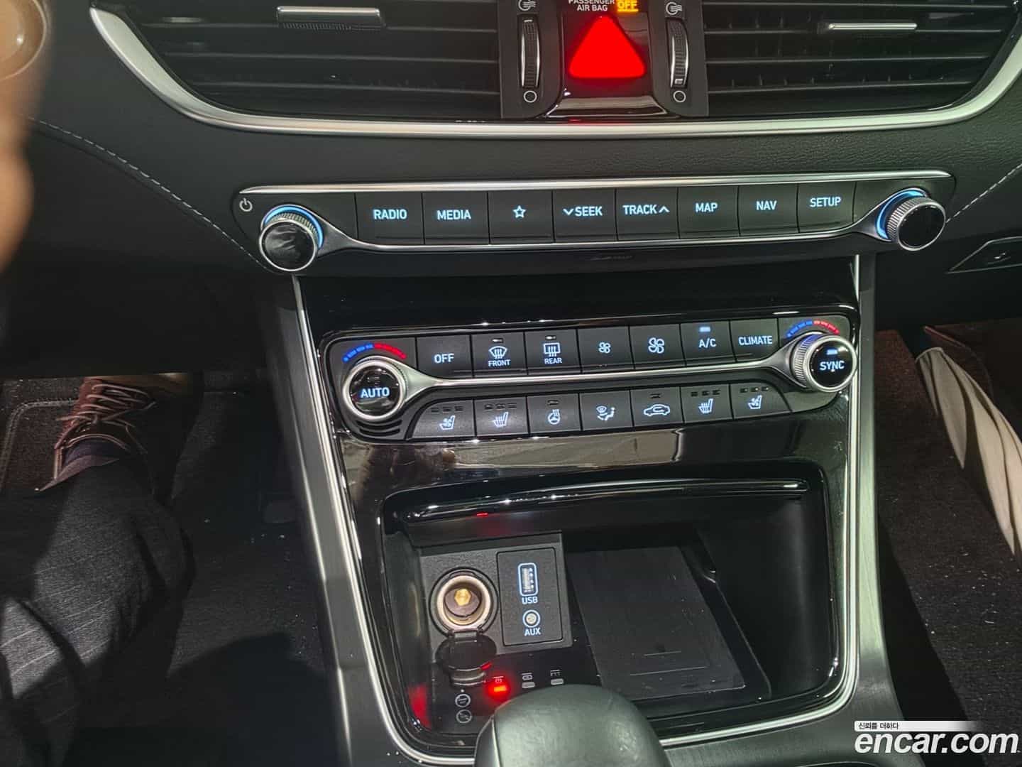 Grandeur Hyundai 2018.6-OPTION-015