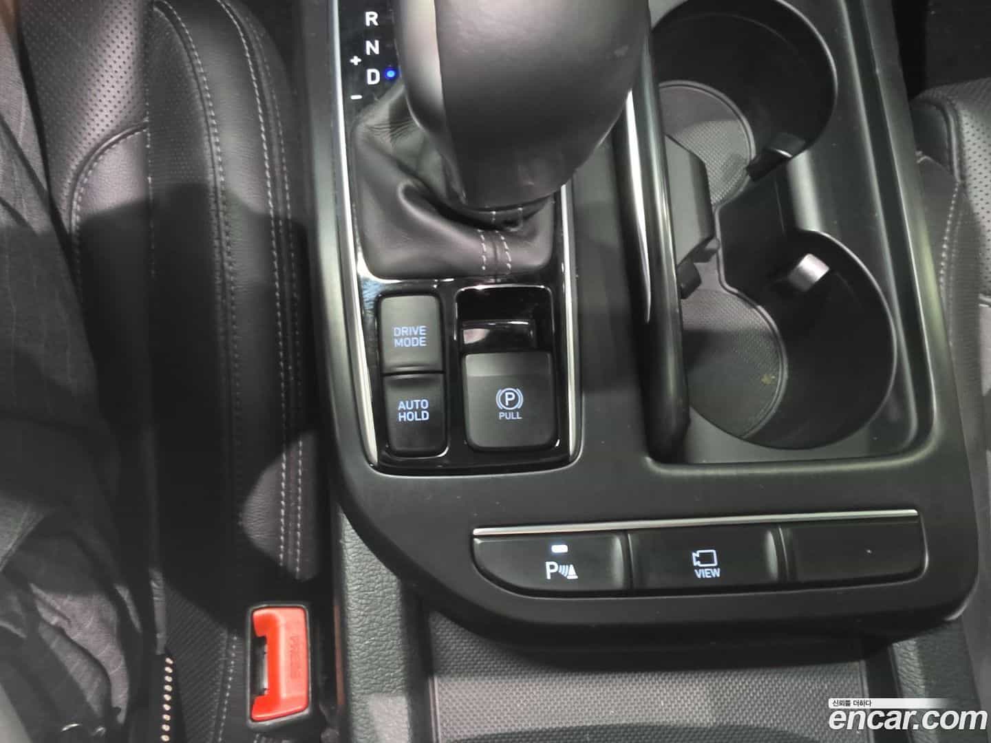 Grandeur Hyundai 2018.6-OPTION-016