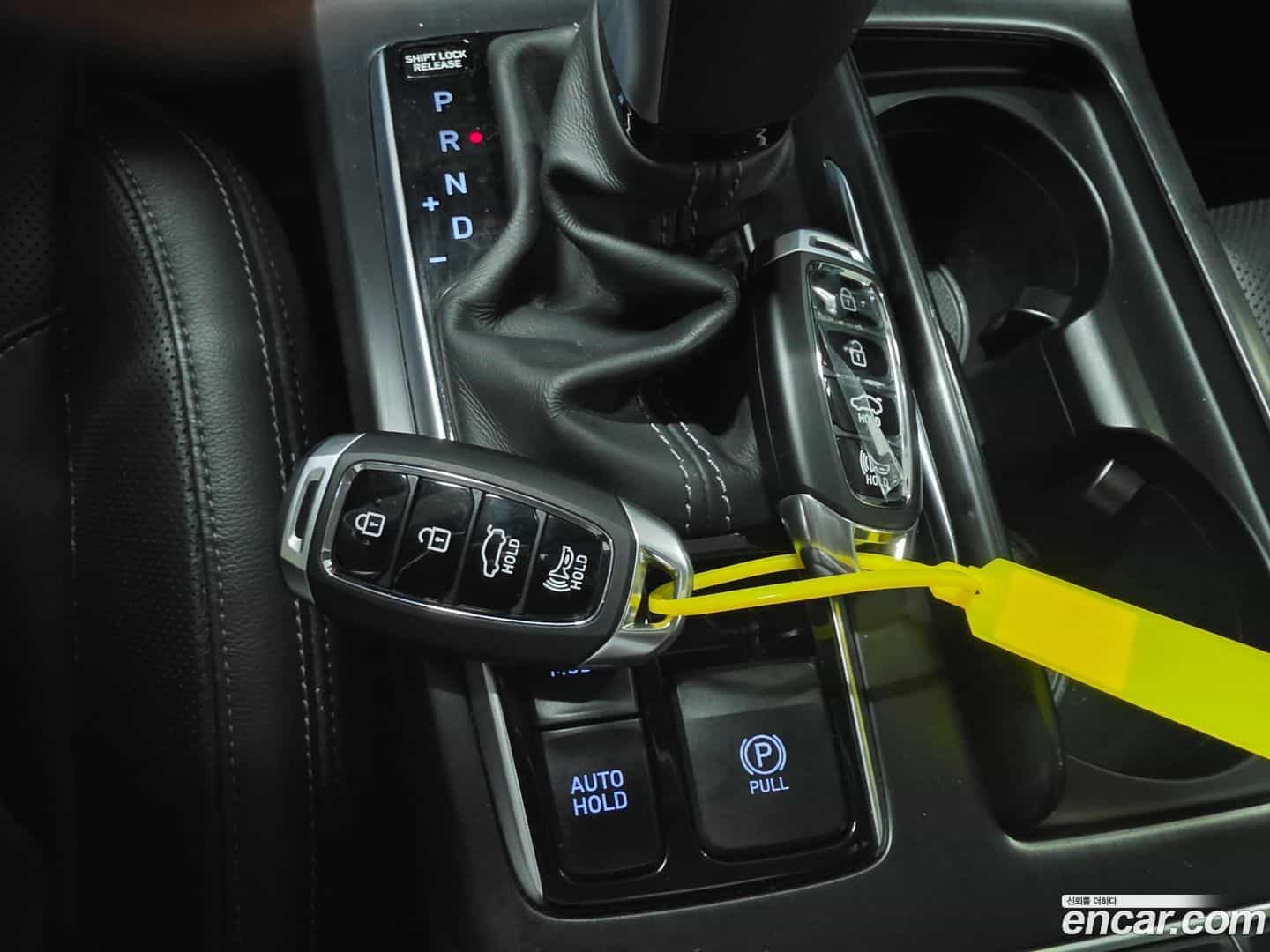 Grandeur Hyundai 2018.6-OPTION-019