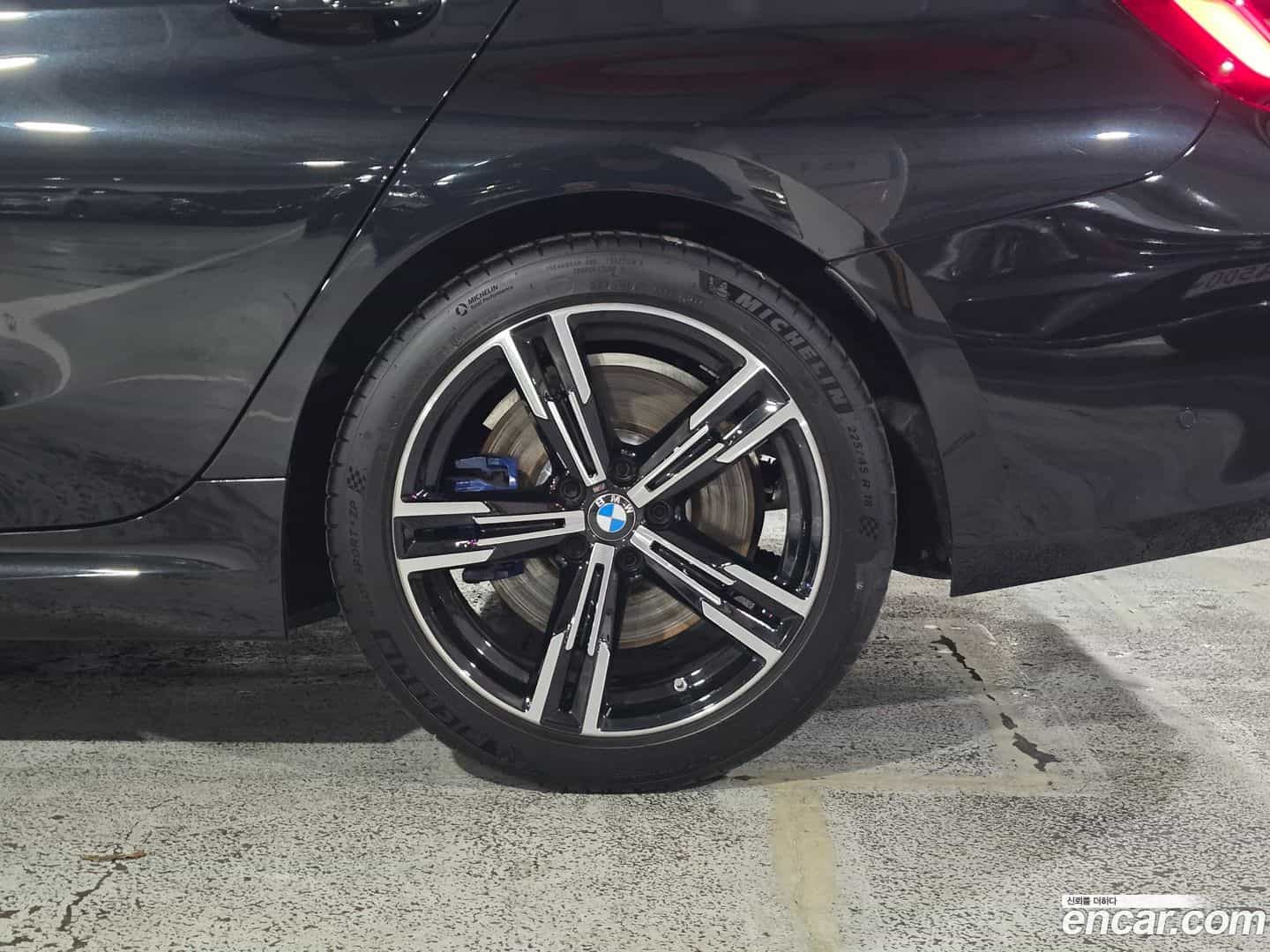 3-Series BMW 2024.11-OUTER-005