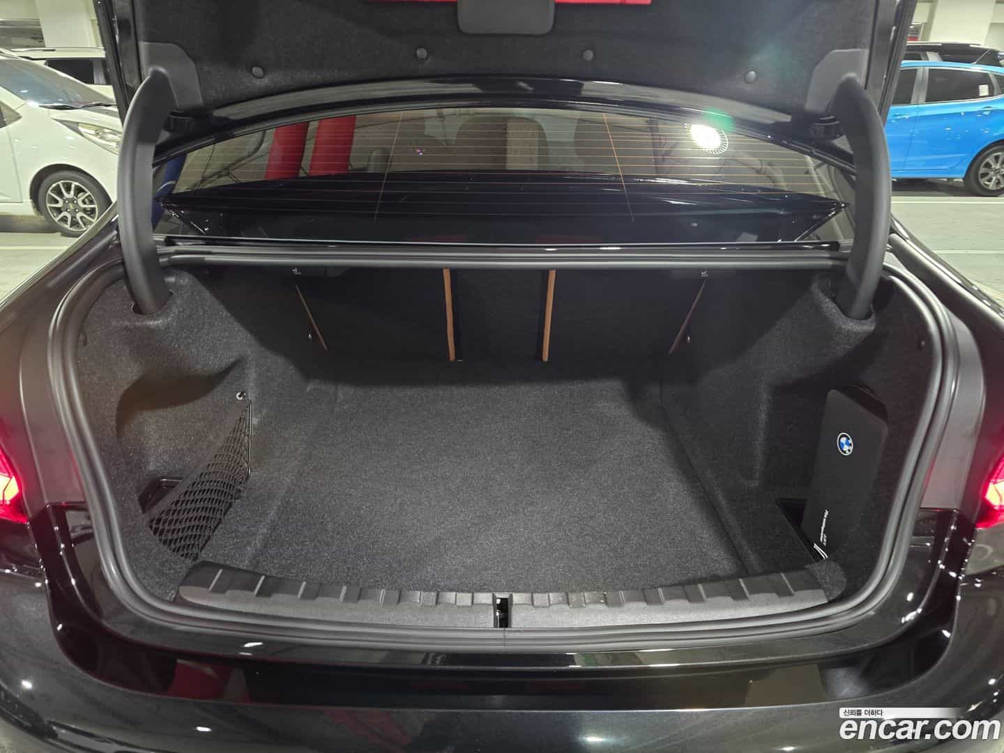 3-Series BMW 2024.11-INNER-007