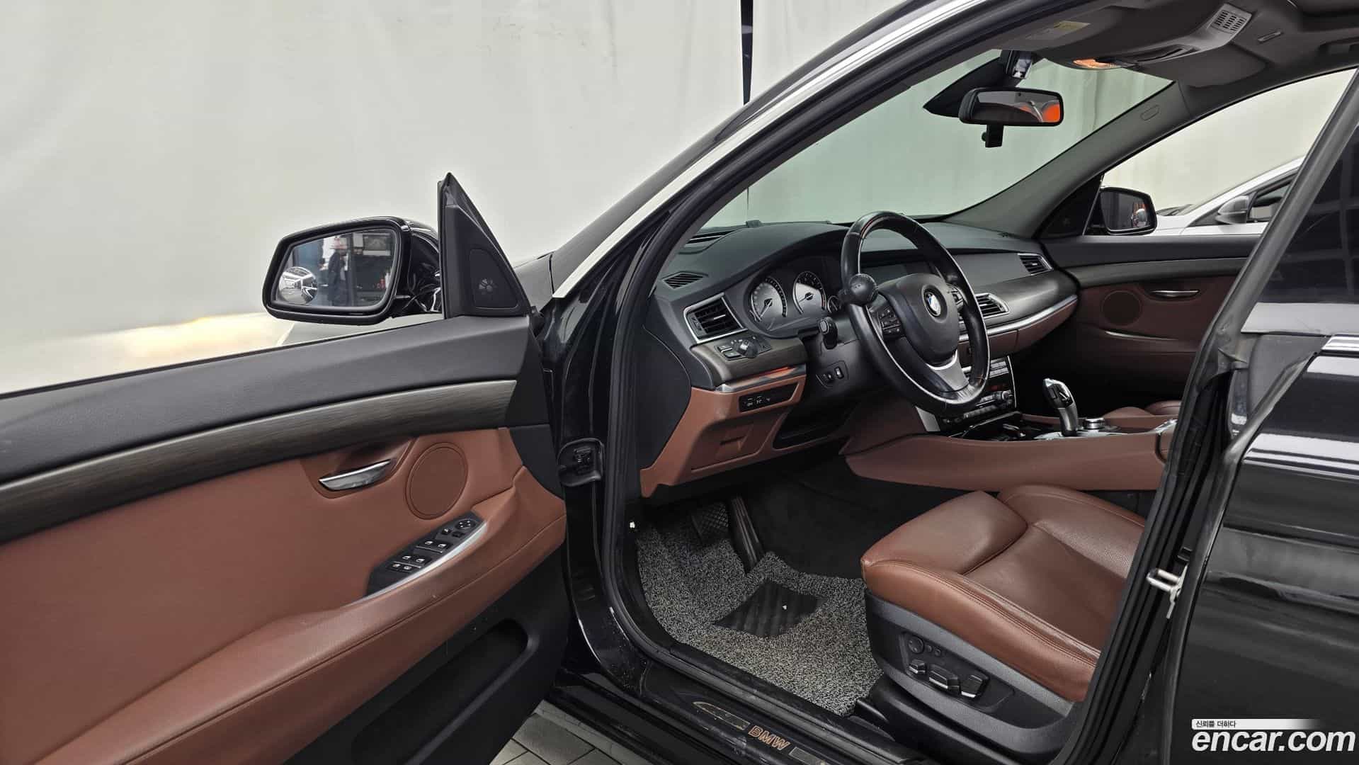 Gran Turismo BMW 2012.7-INNER-010