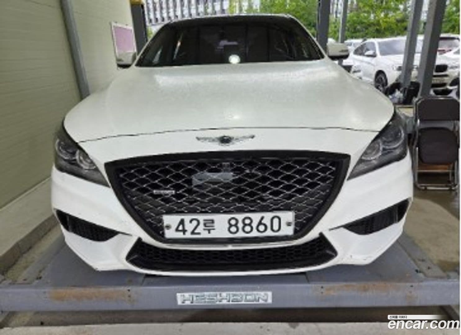 Main__Slider__Photo:Genesis Hyundai 2016.3-0