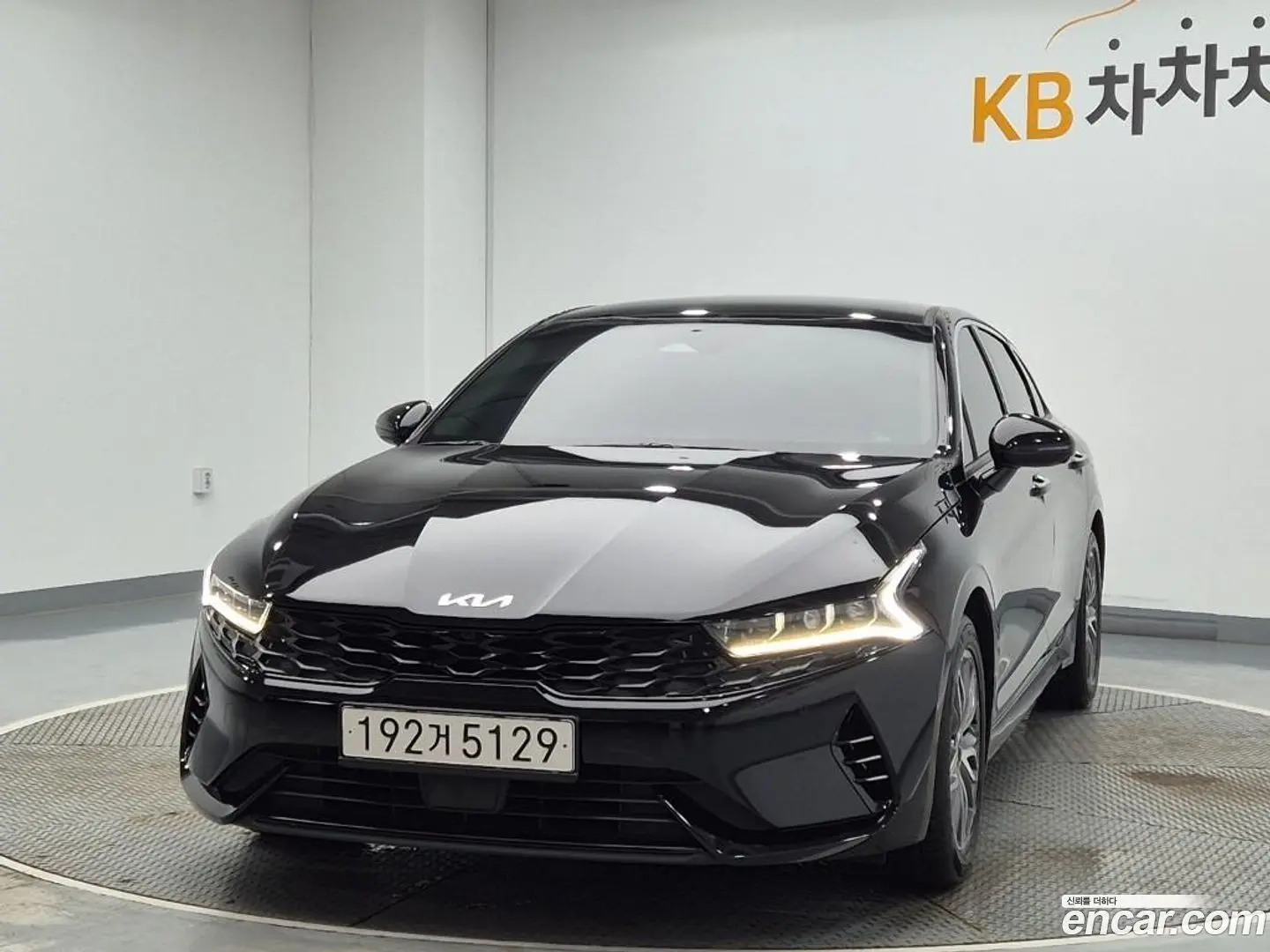 Main__Slider__Photo:K5 Kia 2023.10-0