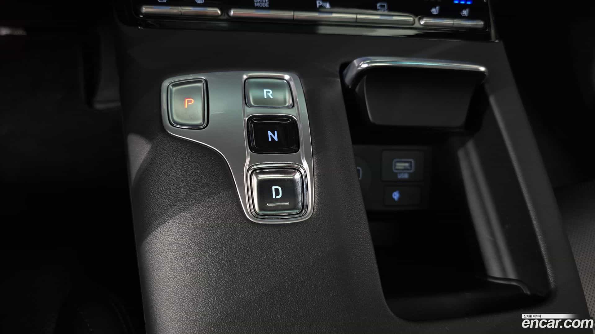 Grandeur Hyundai 2021.10-INNER-009