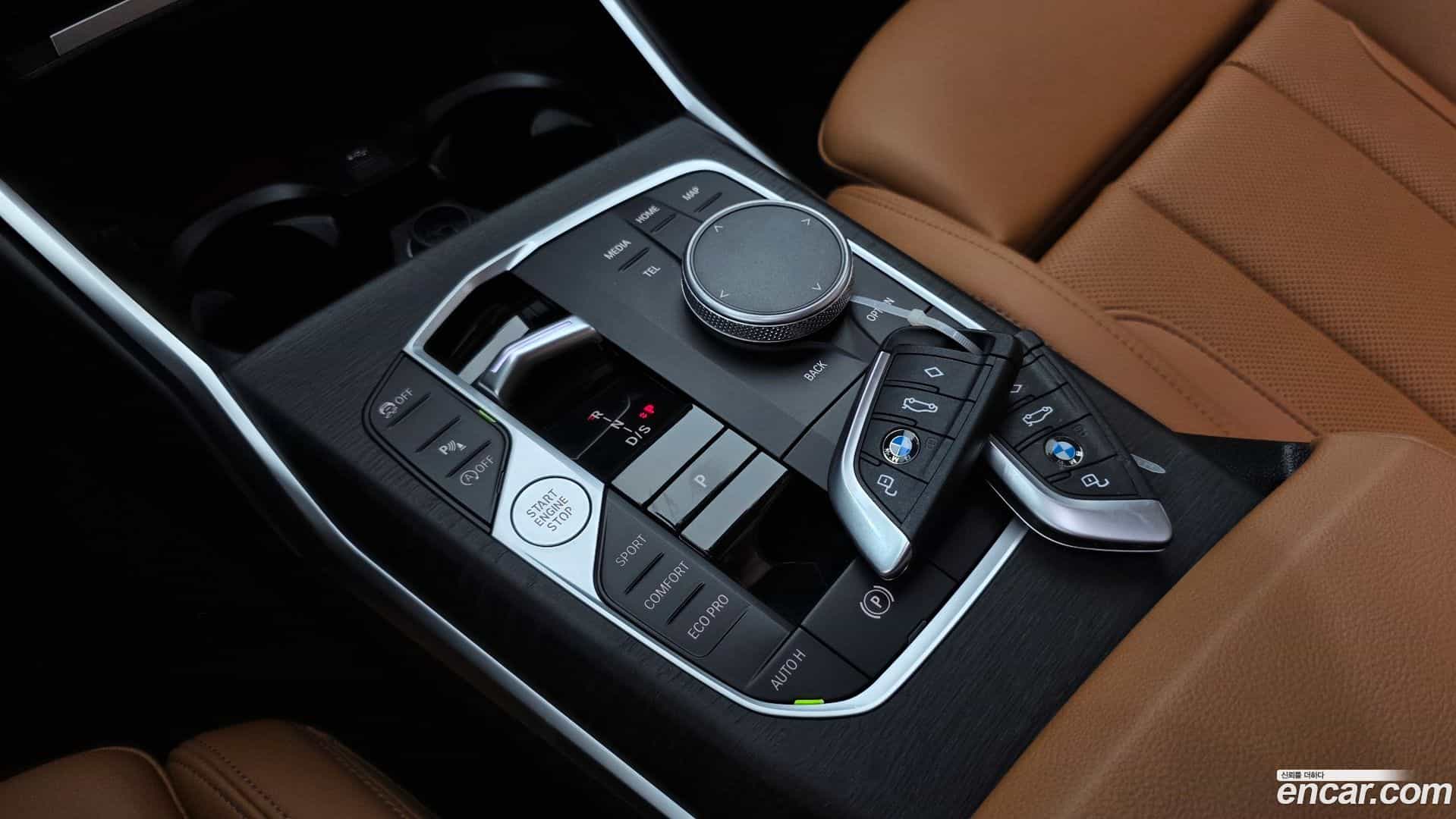 3-Series BMW 2023.6-INNER-009
