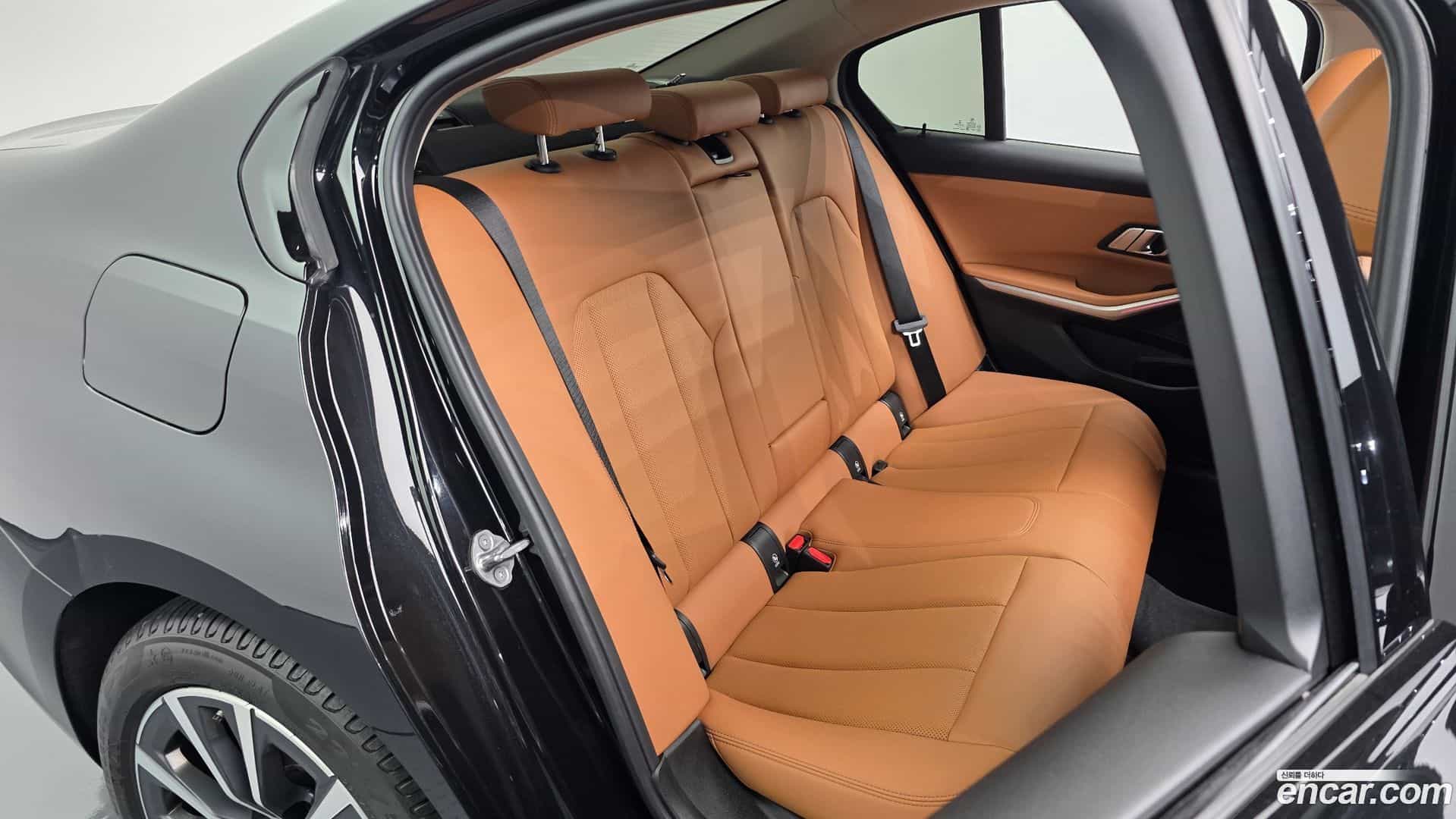 3-Series BMW 2023.6-OPTION-015