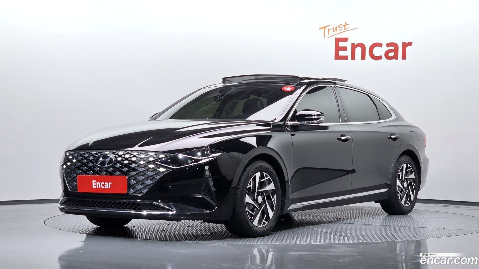 Main__Slider__Photo:Grandeur Hyundai 2022.3-0
