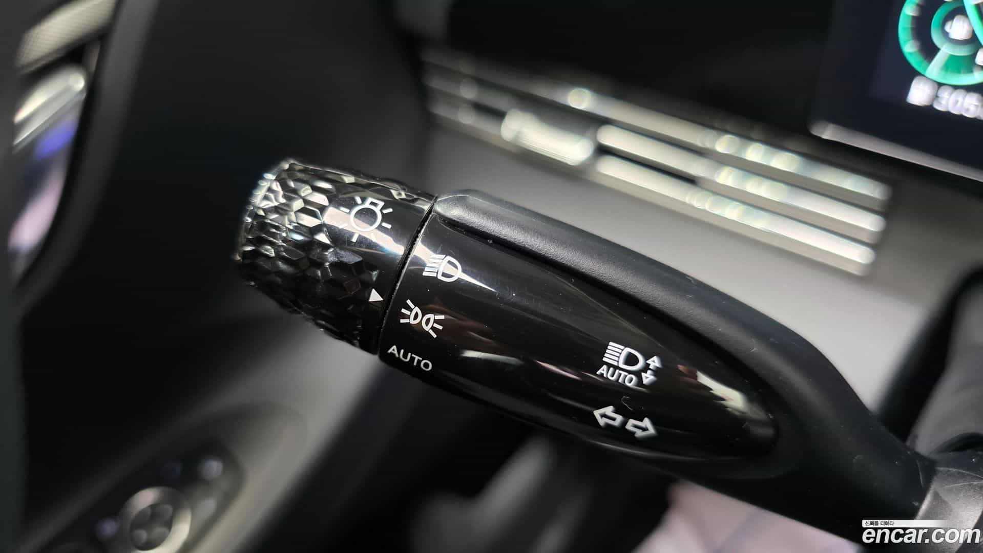 Grandeur Hyundai 2022.3-OPTION-043