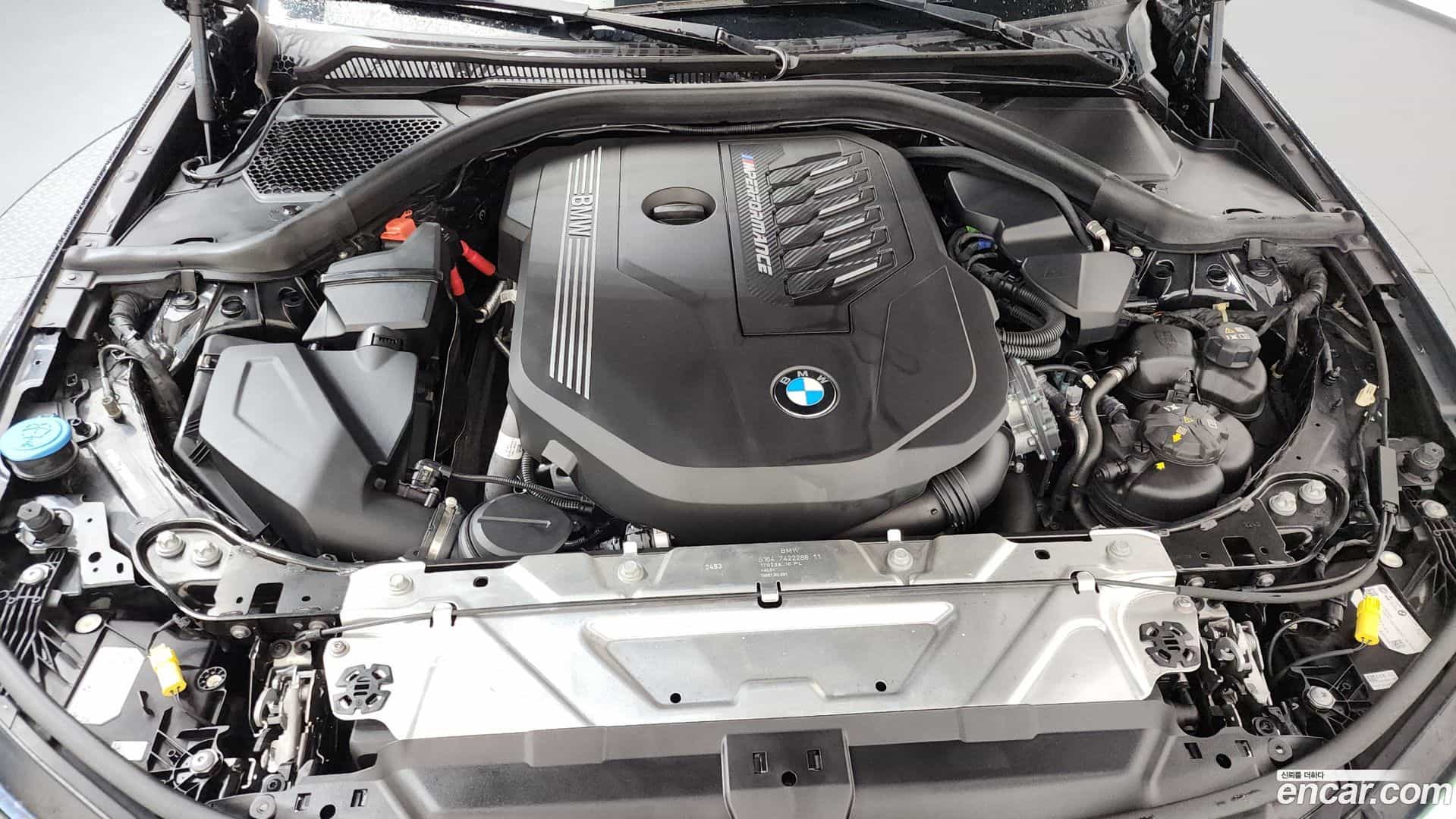 3-Series BMW 2023.11-OUTER-006