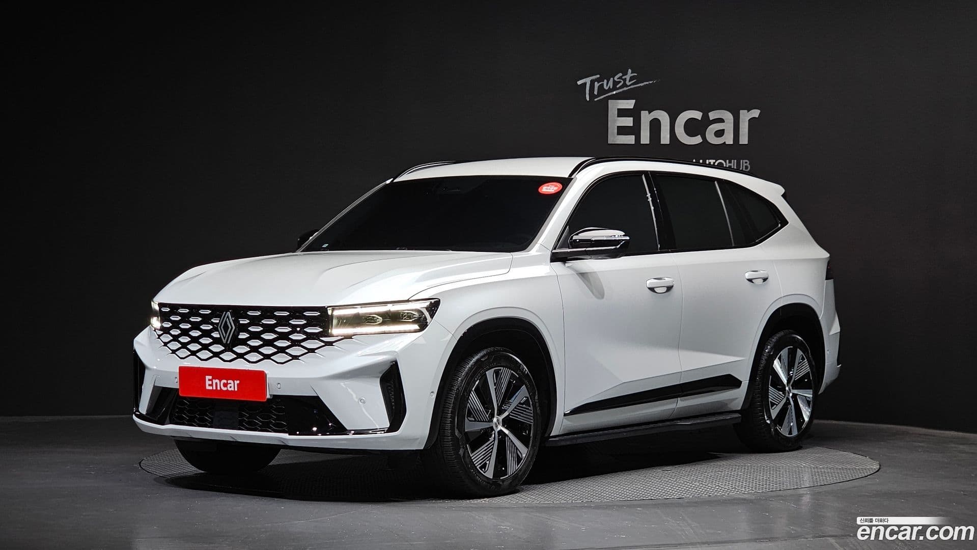 Main__Slider__Photo:Grand Koleos Renault Korea 2025.6-0