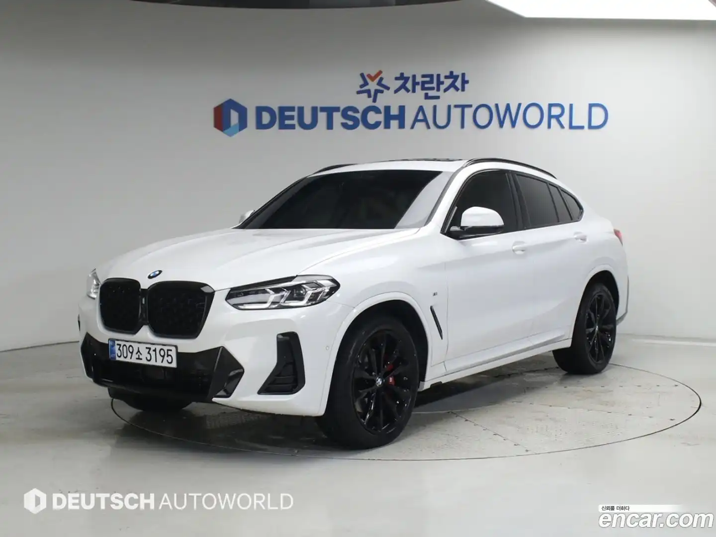 X4 BMW 2025.11-OUTER-001