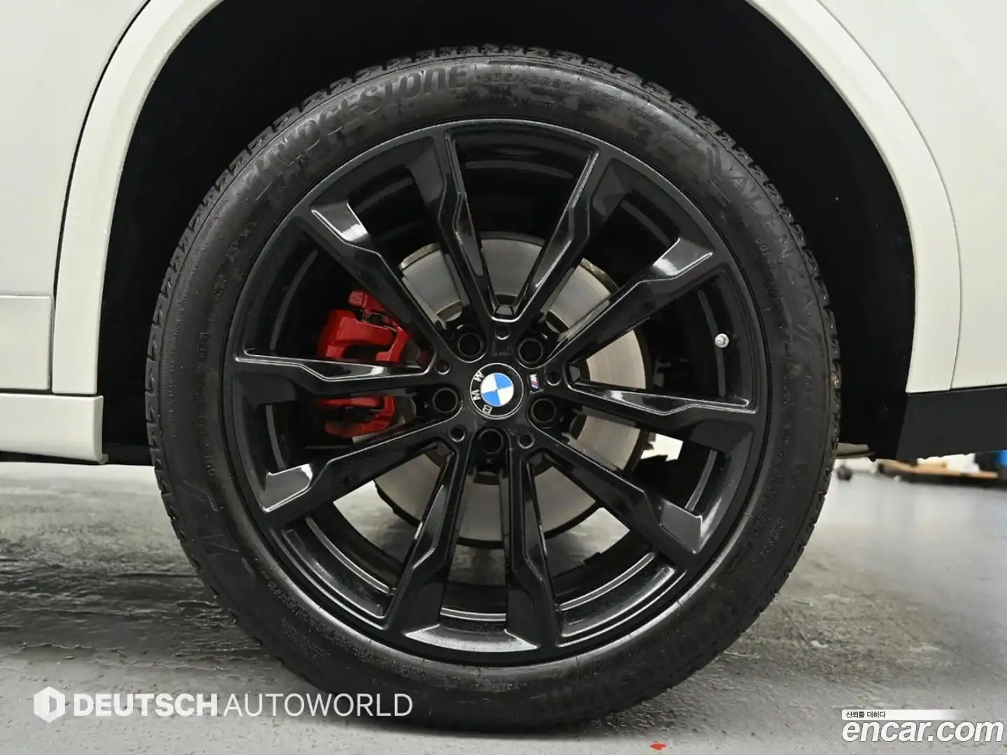 X4 BMW 2025.11-OUTER-005