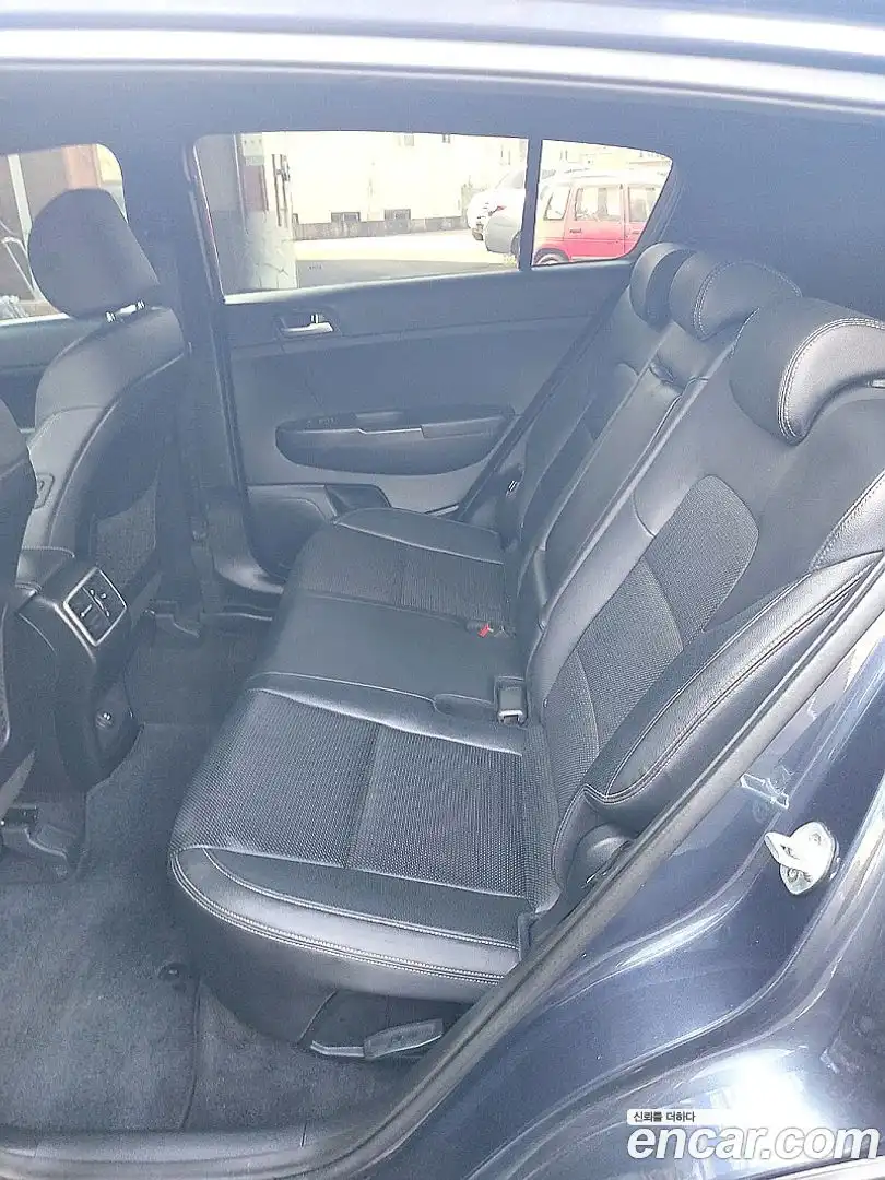 Sportage Kia 2018.7-OPTION-017