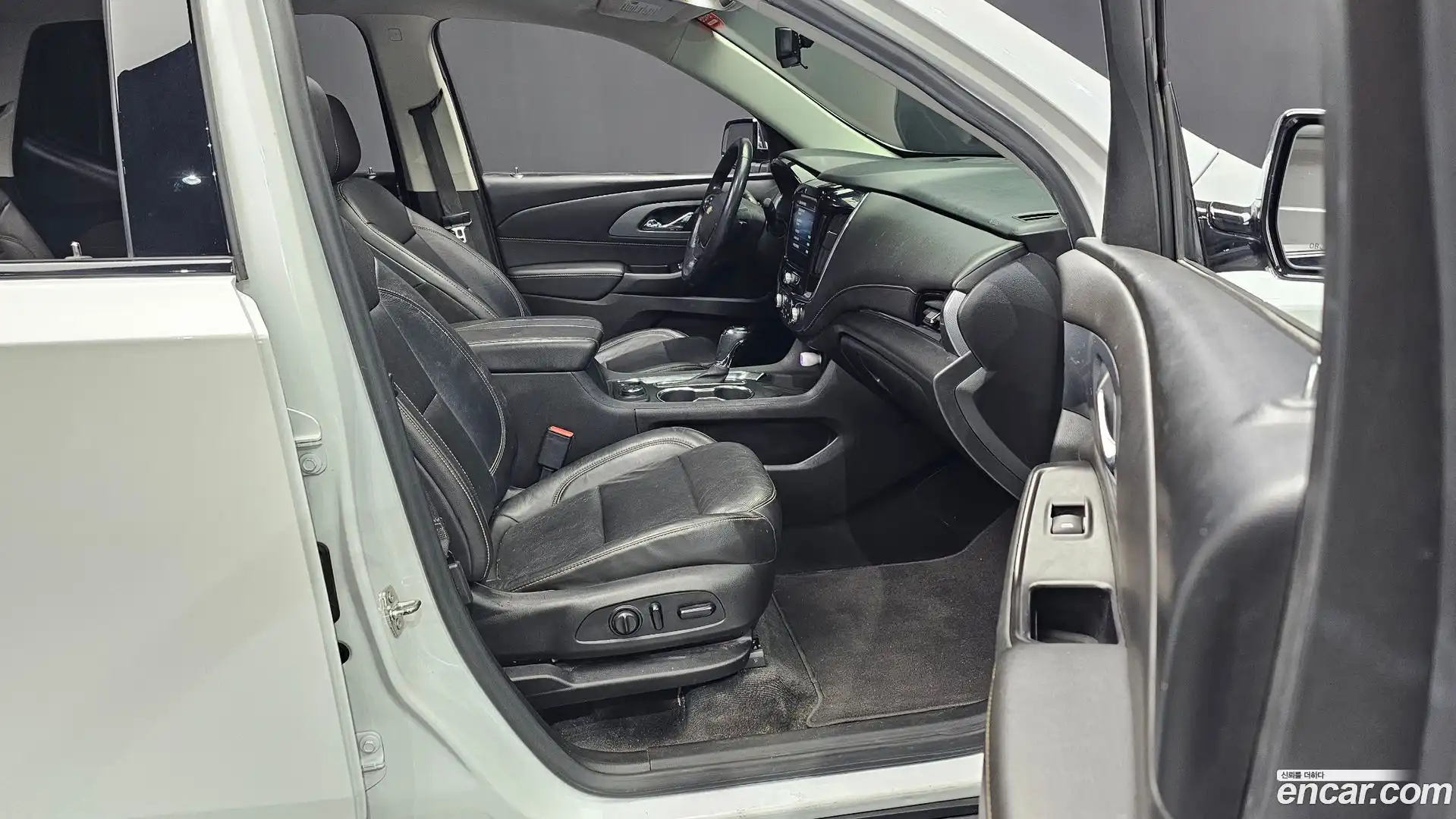 Traverse Chevrolet 2020.11-OPTION-015