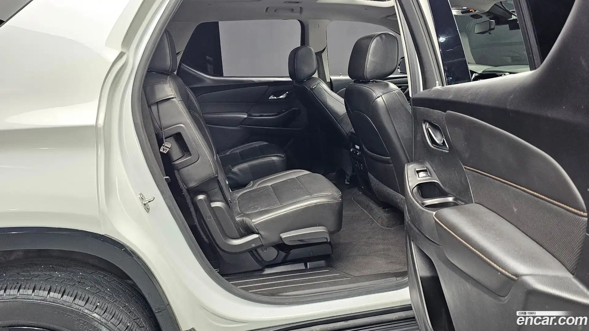 Traverse Chevrolet 2020.11-OPTION-016
