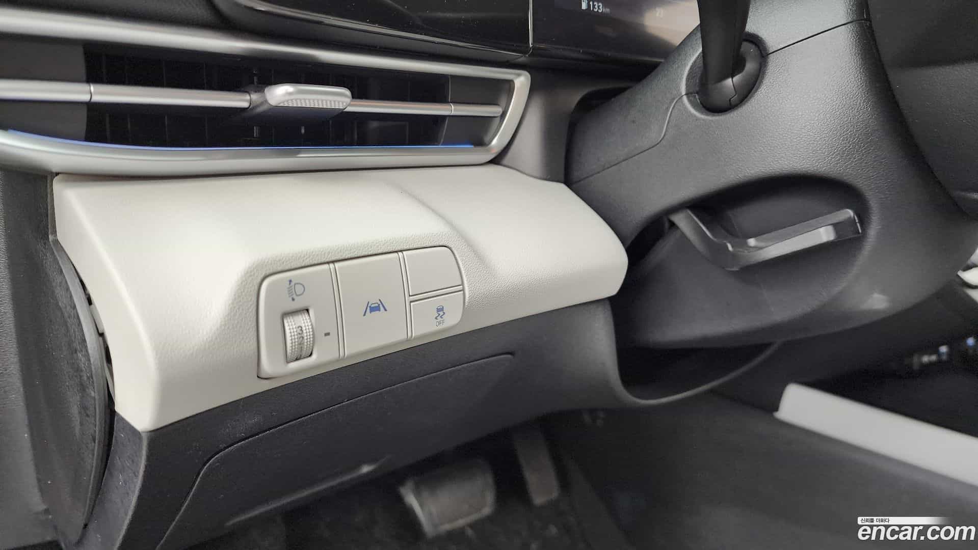 AVANTE Hyundai 2022.11-OPTION-020