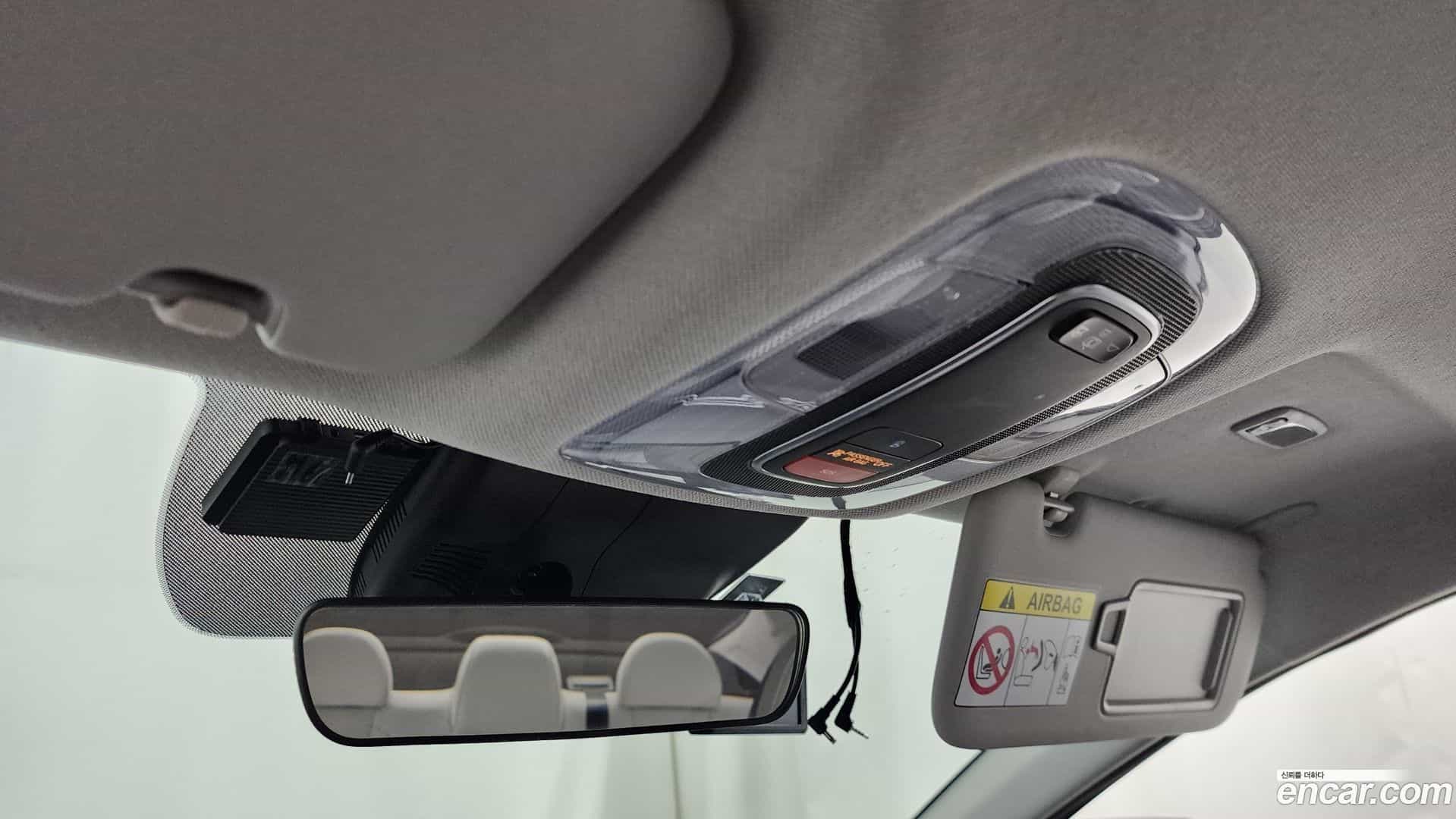 AVANTE Hyundai 2022.11-OPTION-021
