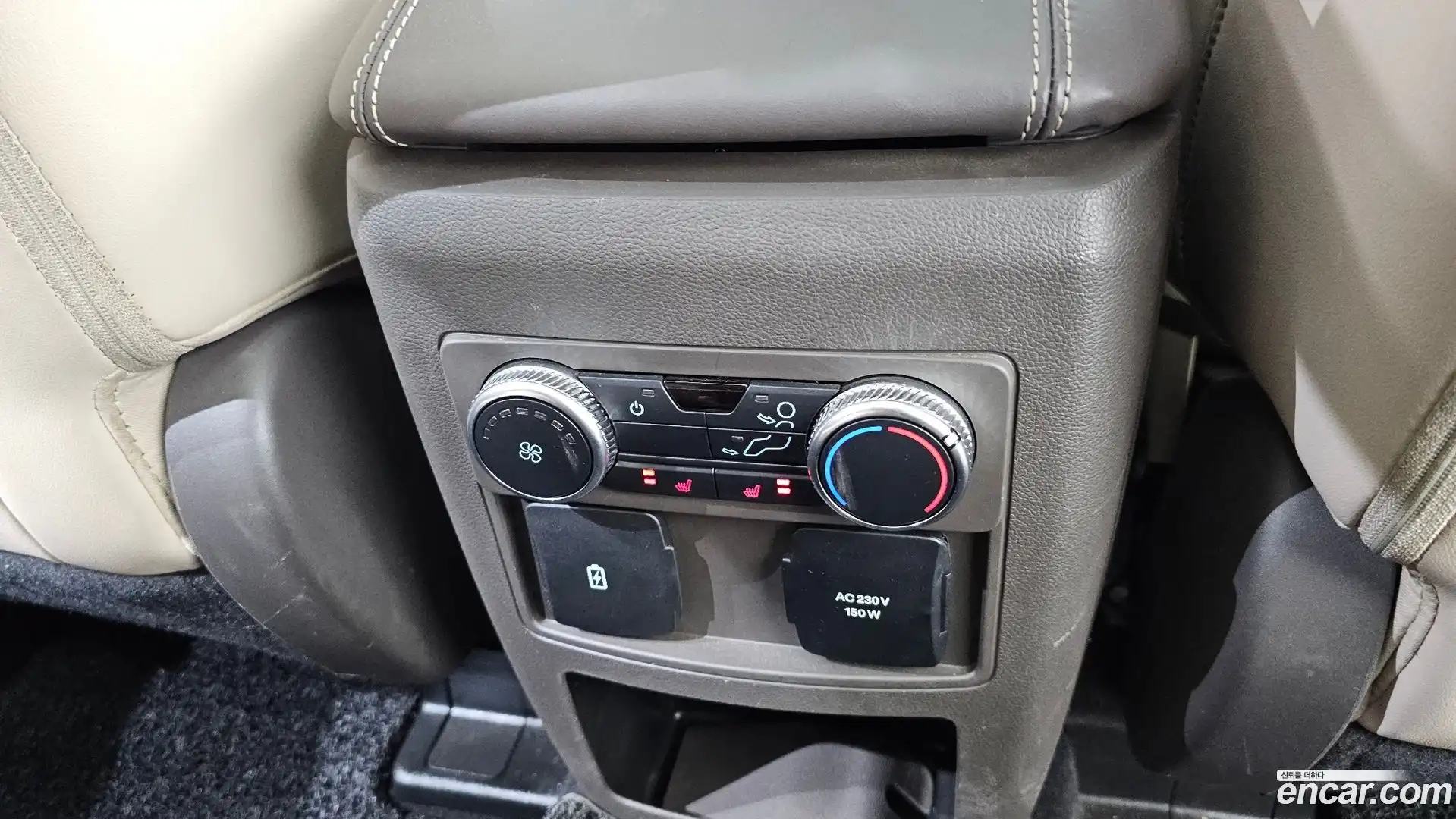Explorer Ford 2021.11-OPTION-023