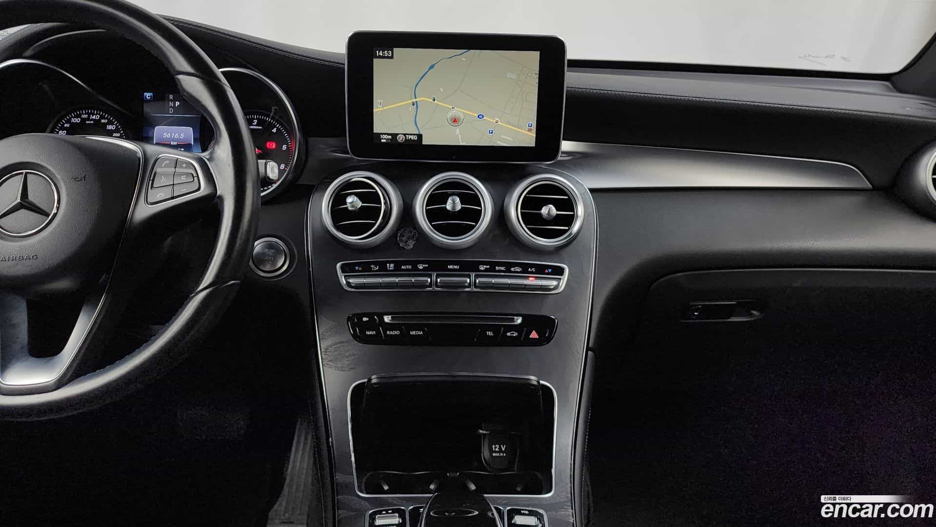 GLC-Class Mercedes-Benz 2016.1-OPTION-018