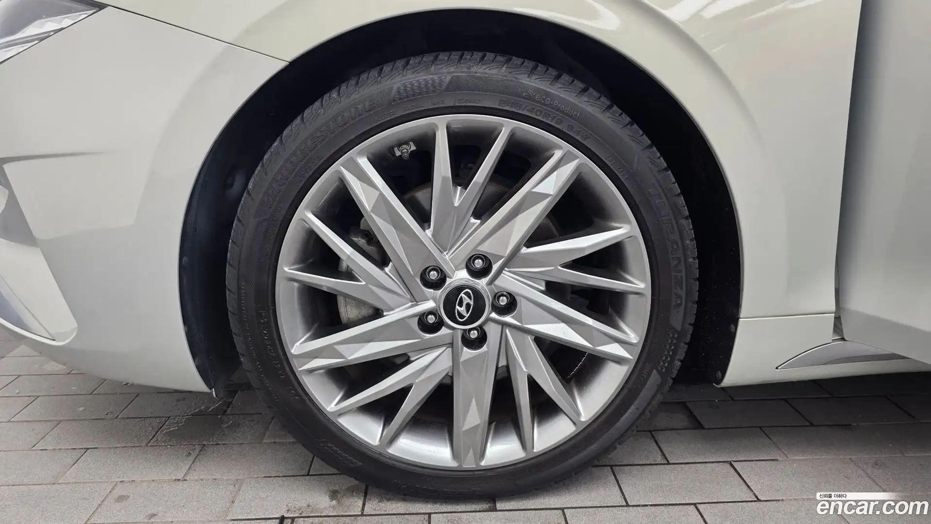 Grandeur Hyundai 2019.11-OUTER-005
