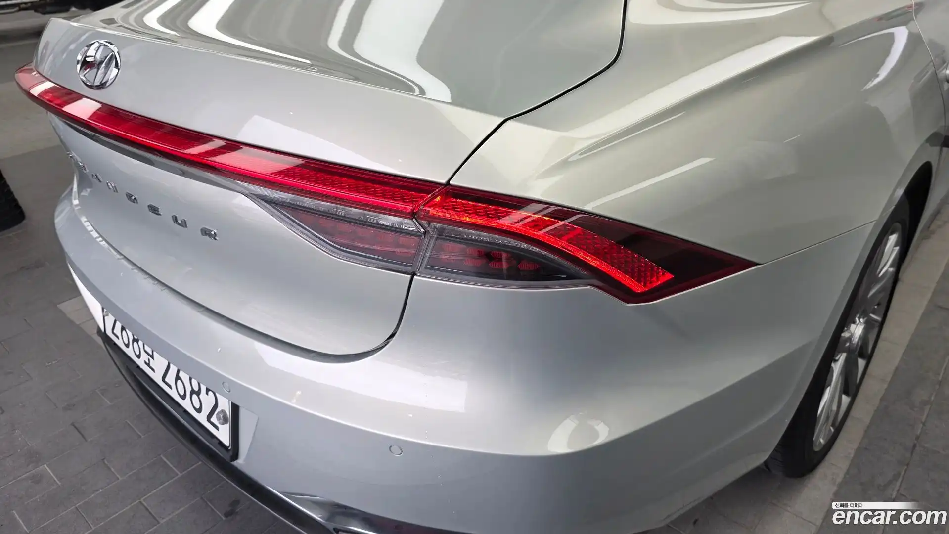 Grandeur Hyundai 2019.11-OUTER-033