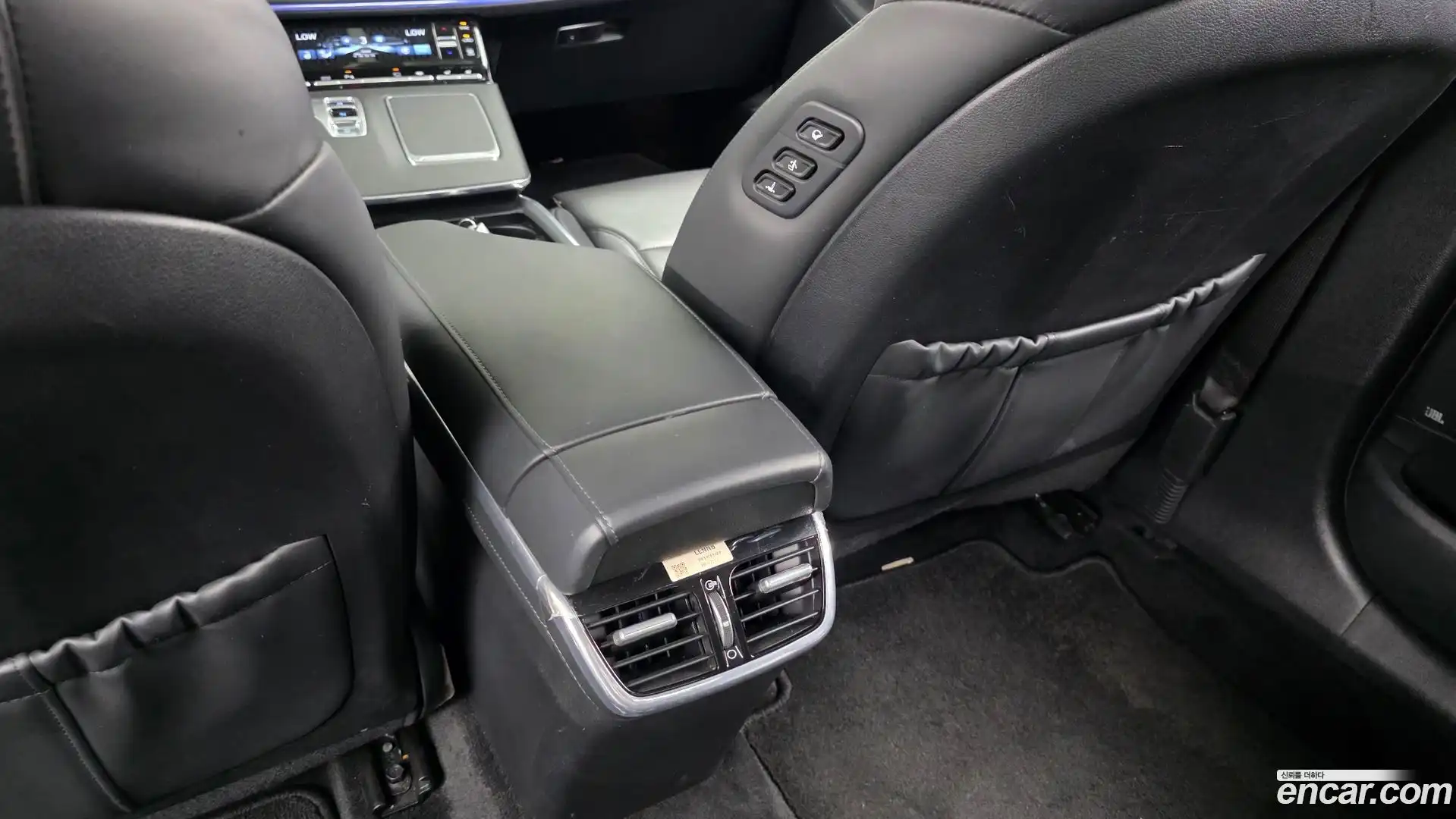 Grandeur Hyundai 2019.11-OPTION-045