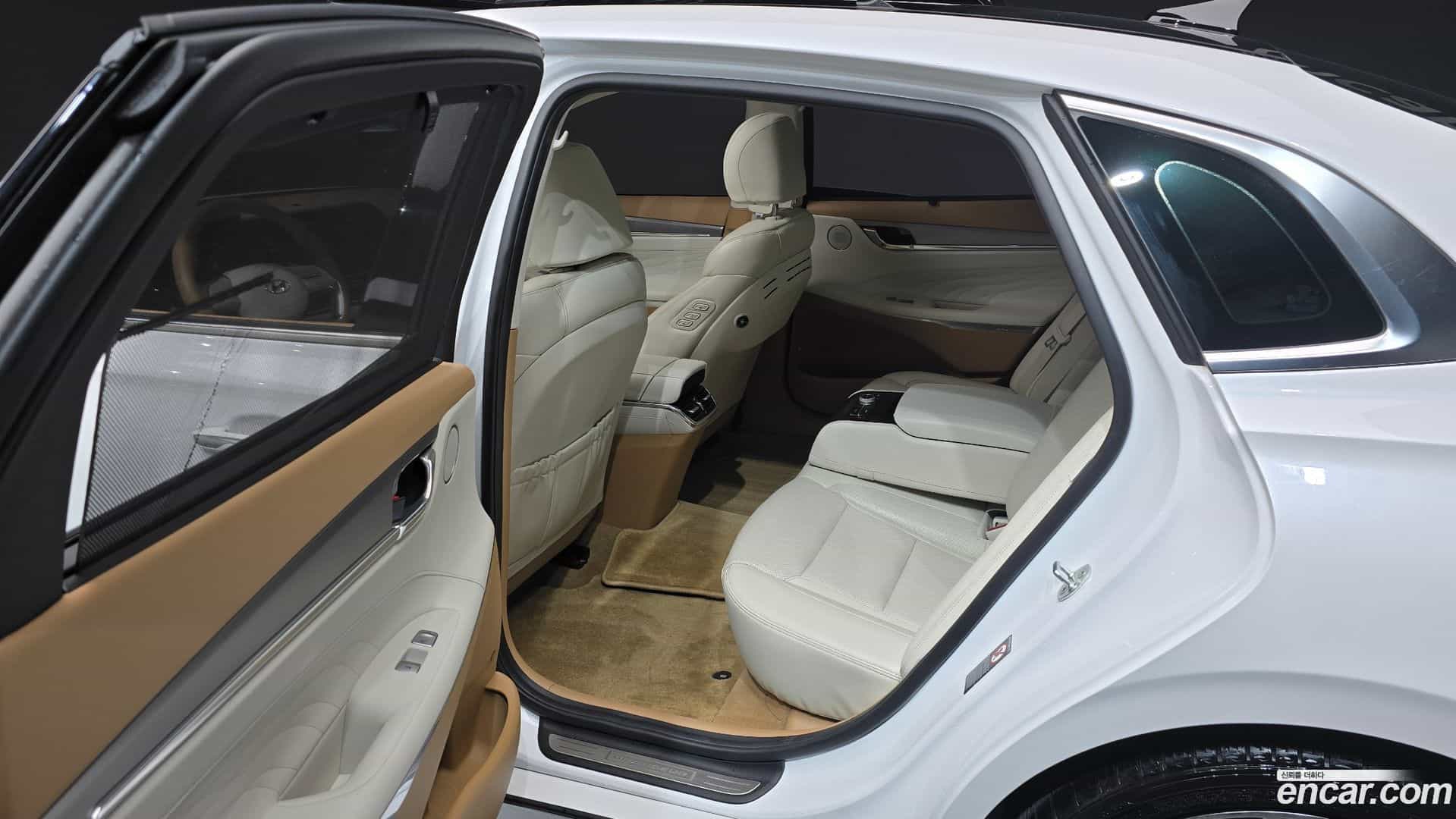 Grandeur Hyundai 2020.7-OPTION-015