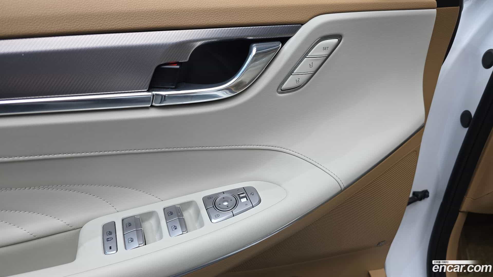 Grandeur Hyundai 2020.7-OPTION-017