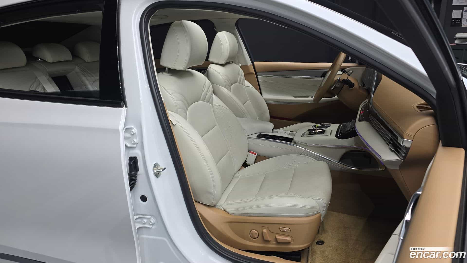 Grandeur Hyundai 2020.7-INNER-036