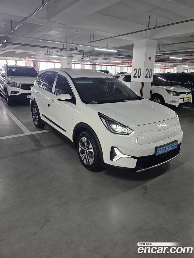 Niro Kia 2022.8-OUTER-001