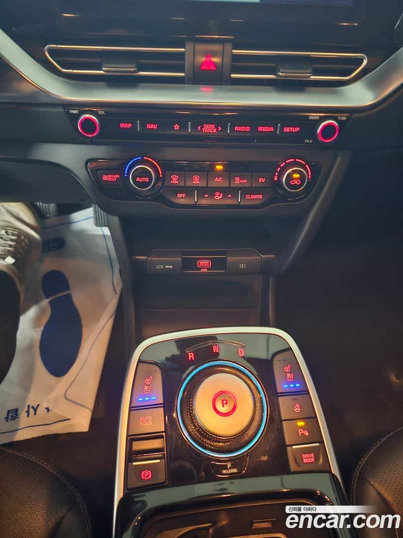 Niro Kia 2022.8-OPTION-021