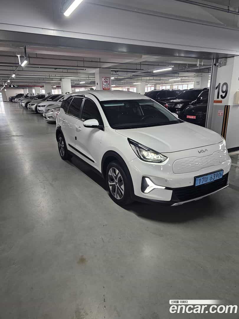 Niro Kia 2022.8-OUTER-001