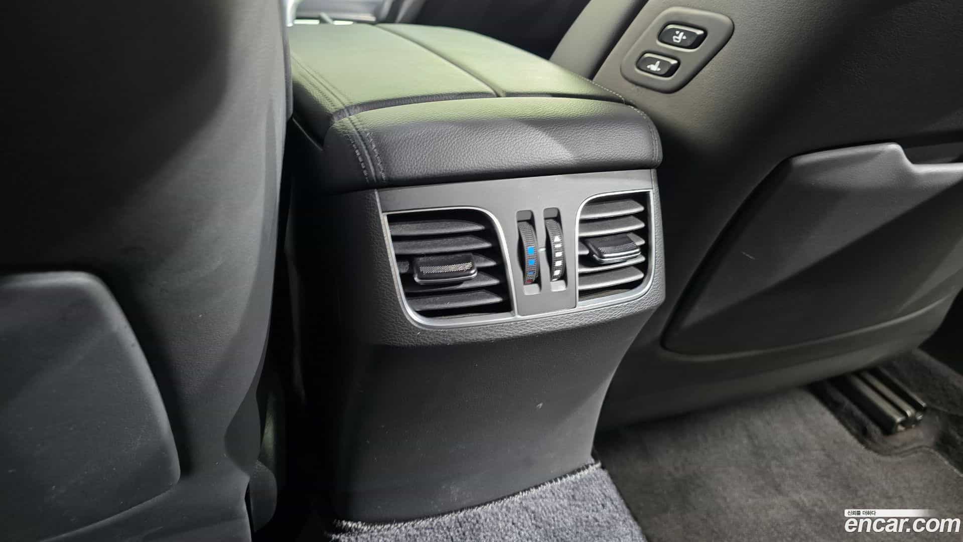 G80 Genesis 2020.0-OPTION-046