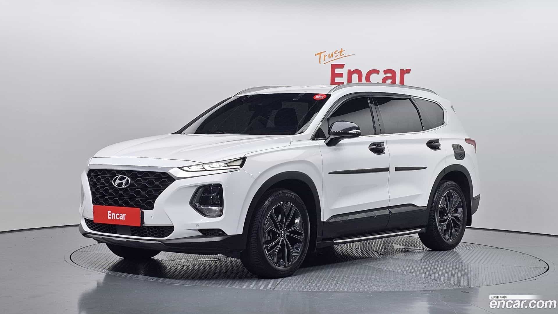 Santafe Hyundai 2018.6-OUTER-001