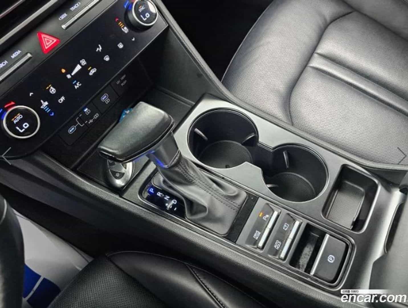 Sonata Hyundai 2023.6-INNER-009