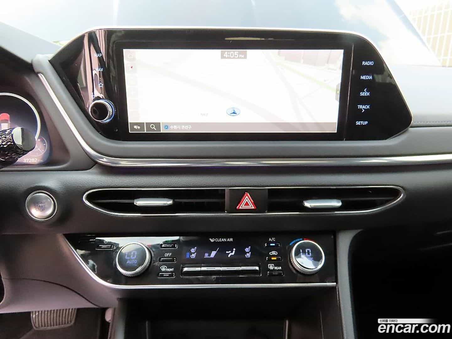 Sonata Hyundai 2022.7-OPTION-017