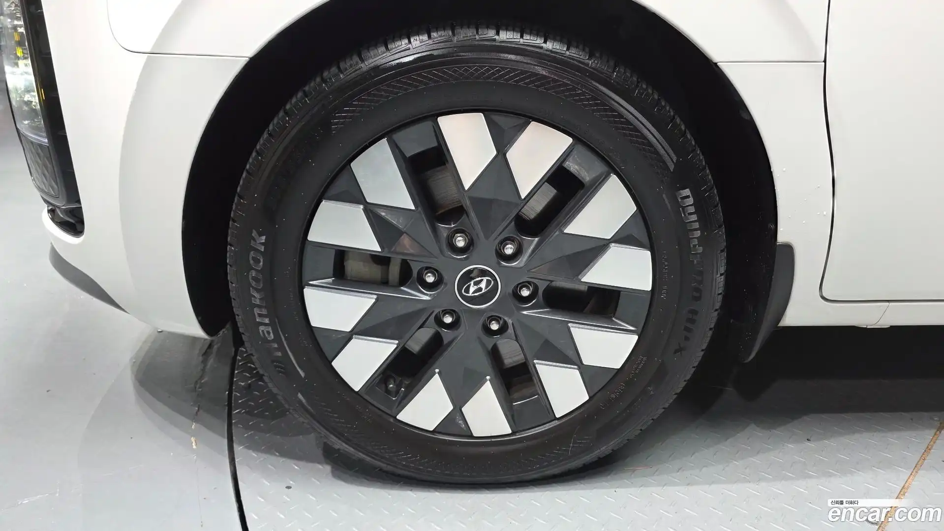 Staria Hyundai 2021.6-OUTER-005
