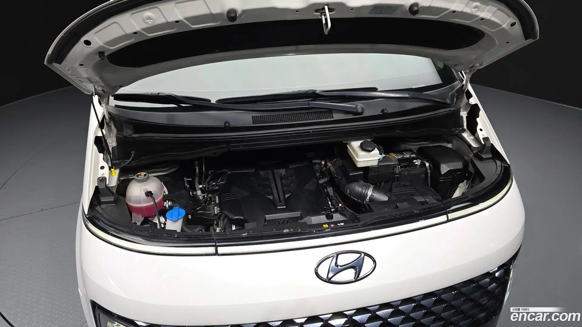 Staria Hyundai 2021.6-OUTER-006
