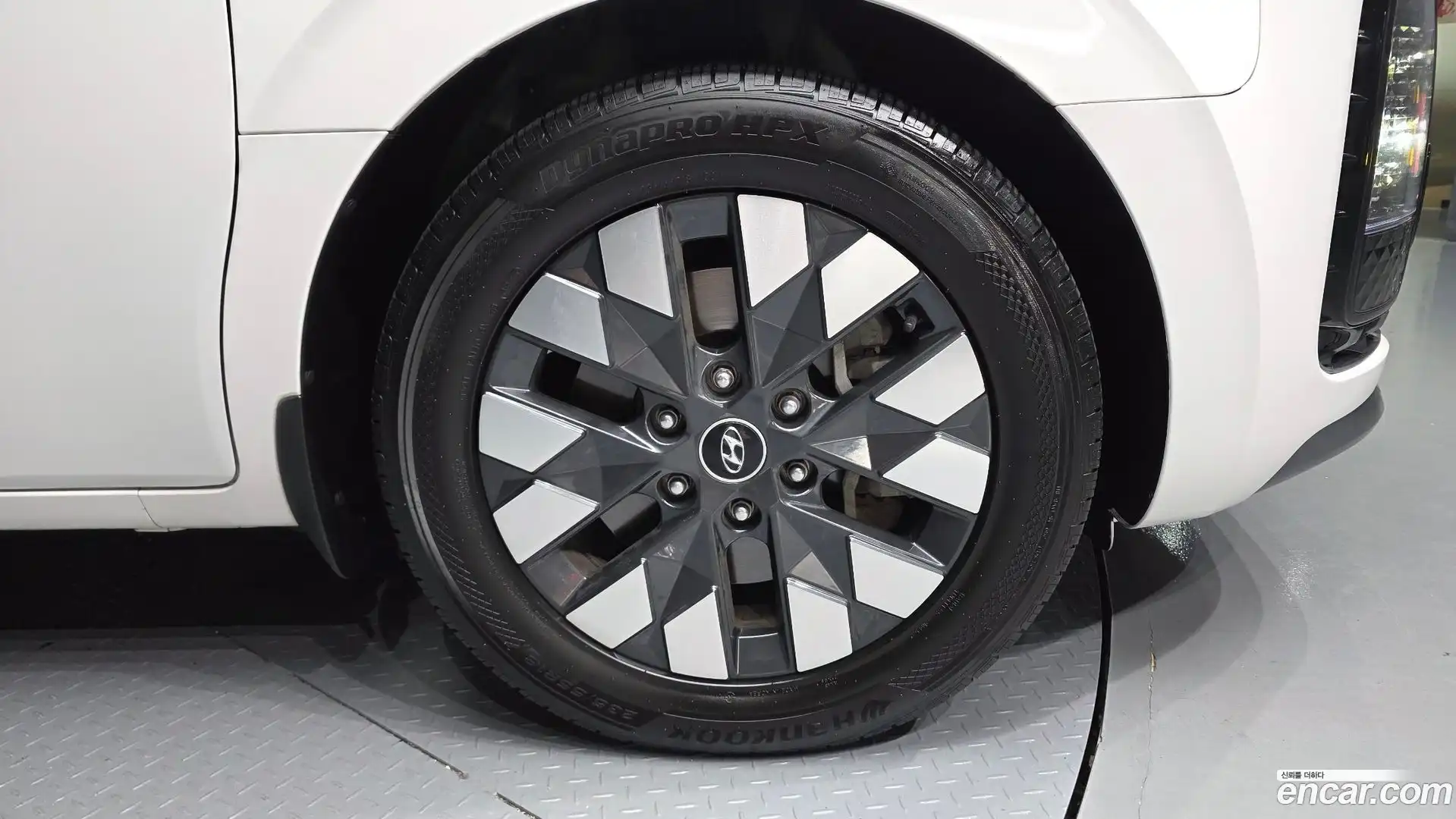 Staria Hyundai 2021.6-OUTER-031