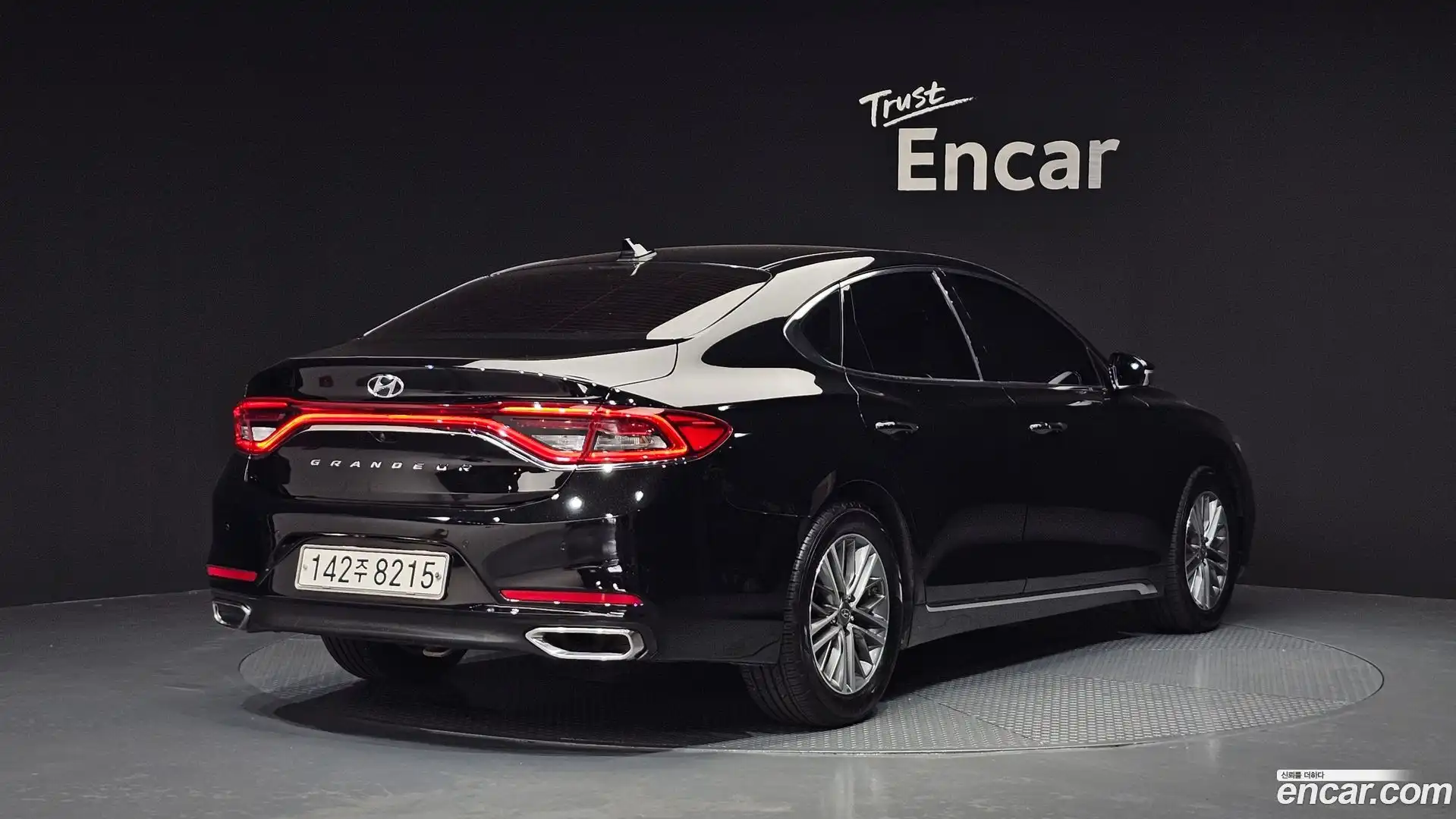 Grandeur Hyundai 2018.4-OUTER-002